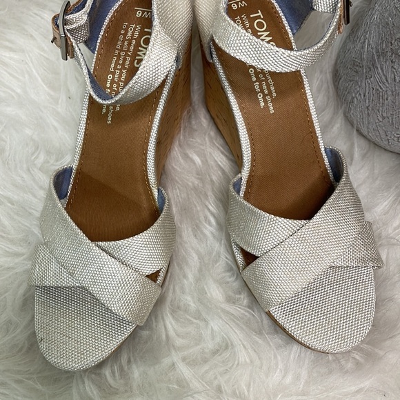 TOMS Sienna Wedge Sandal - Picture 6 of 12
